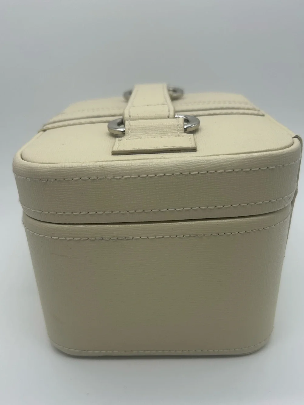 Pottery Barn Cream Travel Jewelry Box Carrying Handle key lock